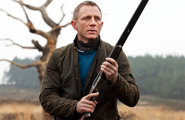 Daniel Craig en veste Barbour dans Skyfall